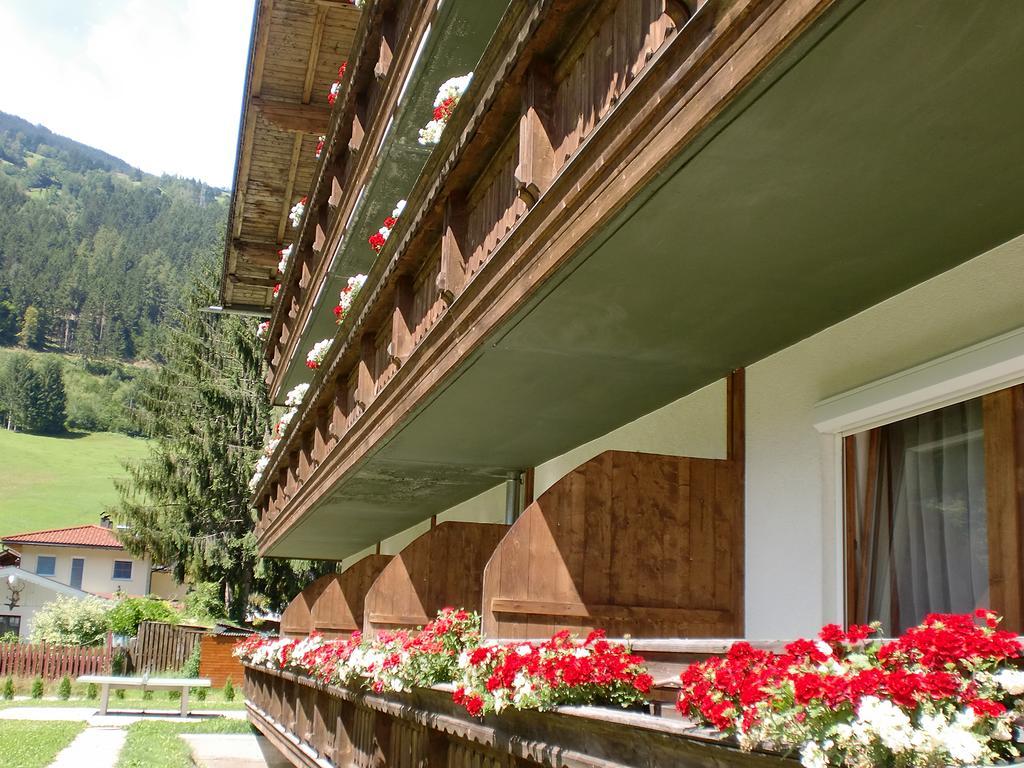 First Mountain Hotel Zillertal Aschau Im Zillertal Exterior foto